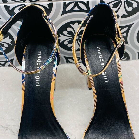 Madden Girl Women's Beella Mustard Plaid 9.5 NEW - Picture 4 of 14